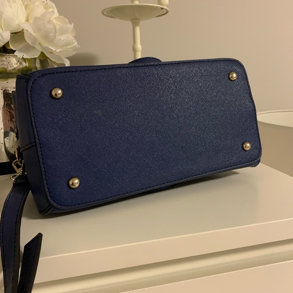 Kate Spade Crossbody Bag - Picture 6 of 10